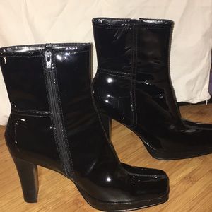 Super fun shoes that look great with everything